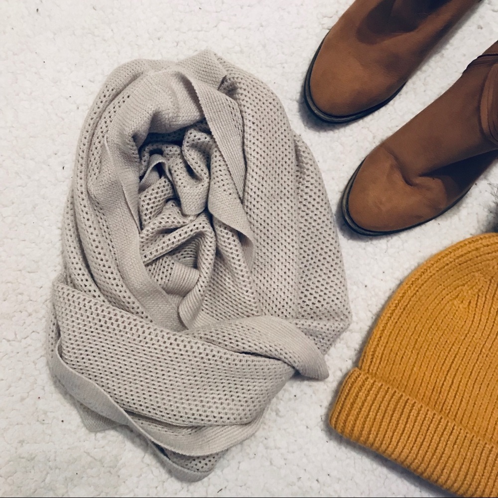 Light Gray Netted Weave Infinity Scarf - image 1